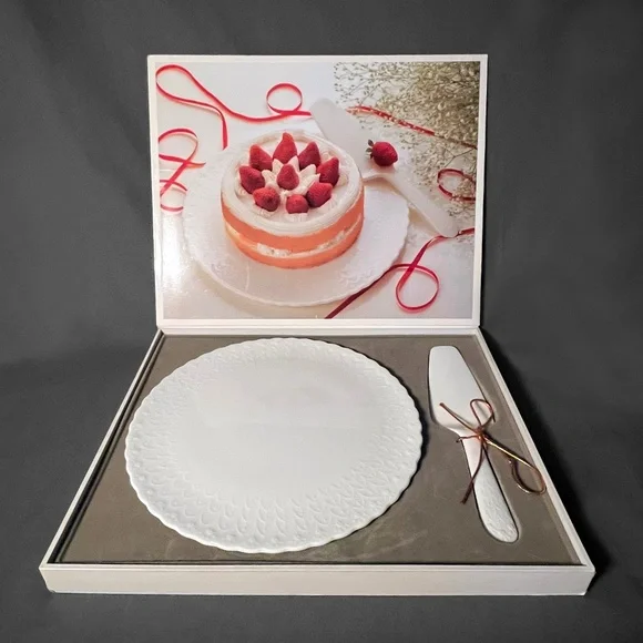 Mikasa Bone China Cake Cutter & Server Set - Picture 1 of 6